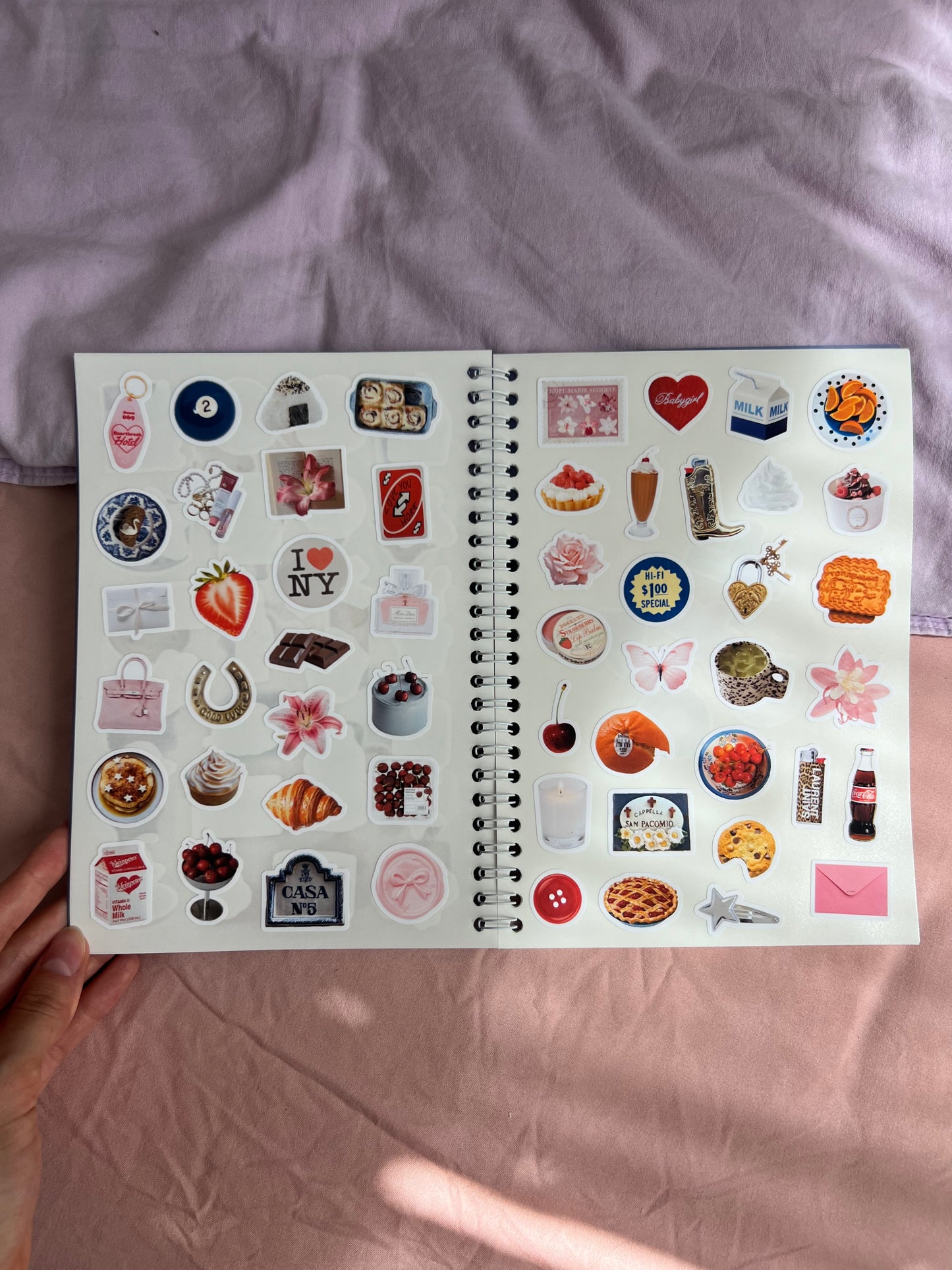 studio magari sticker album vol. 4